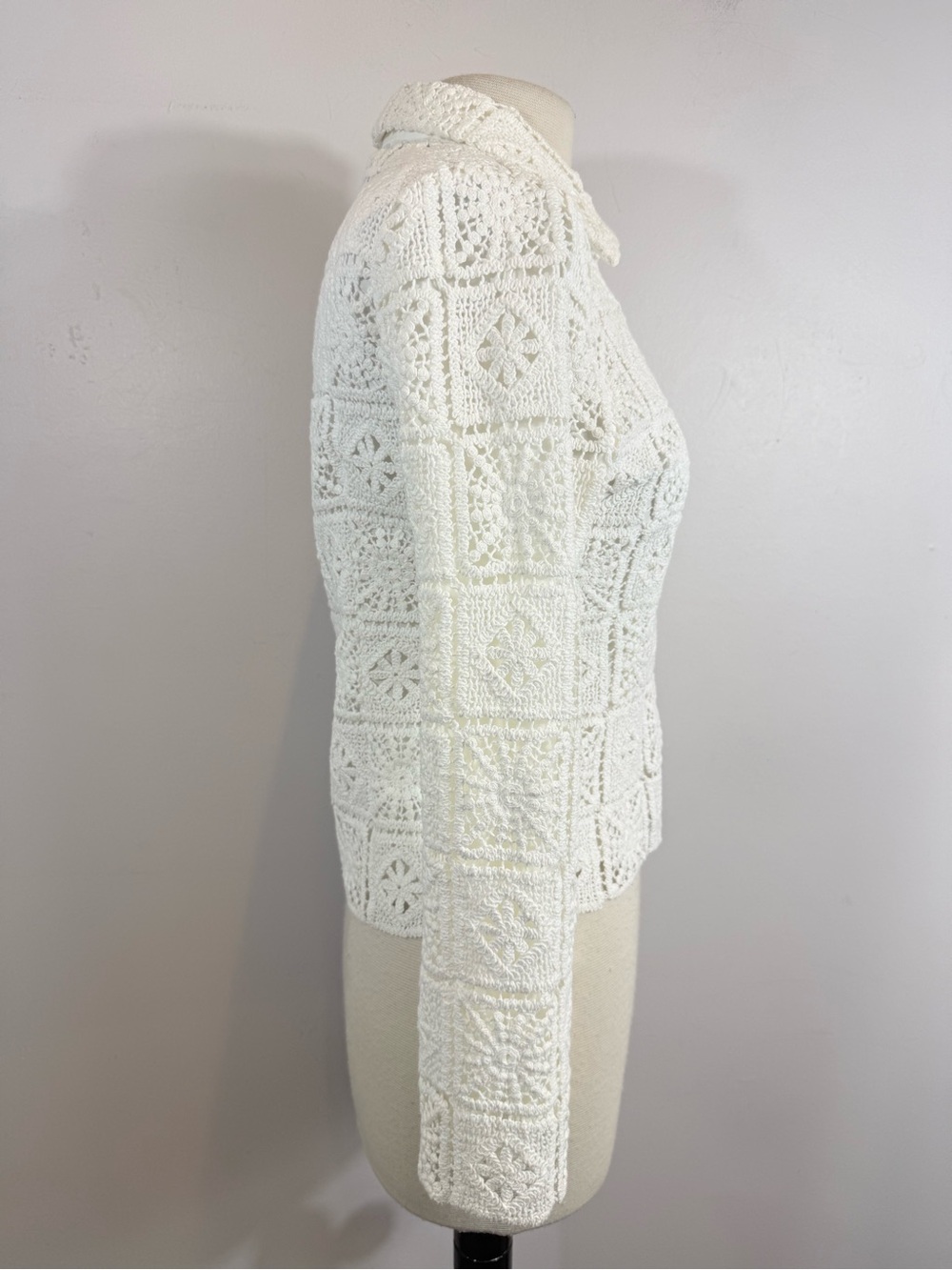 Favorite Daughter Crochet Dream Top White Cotton Crochet Button Shirt US XS - Picture 4 of 10